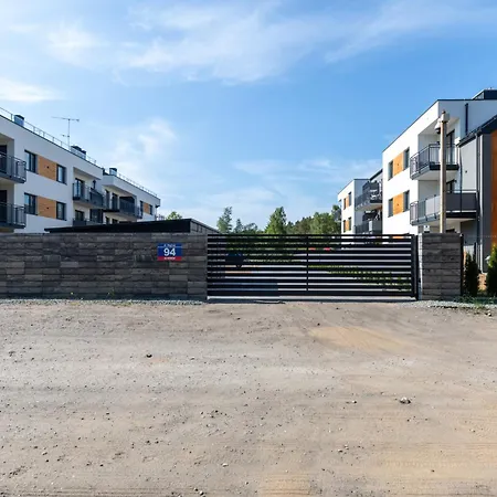 Dwupoziomowy Klimaty Baltyku Z Klimatyzacja I Parkingiem W Dziwnowie By Renters アパート *
