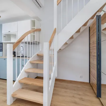 Dwupoziomowy Klimaty Baltyku Z Klimatyzacja I Parkingiem W Dziwnowie By Renters Apartmán Dziwnów