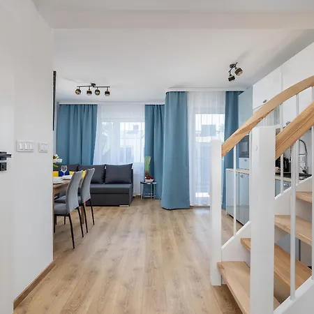 Apartment Dwupoziomowy Klimaty Baltyku Z Klimatyzacja I Parkingiem W Dziwnowie By Renters Dziwnow