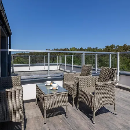 Dwupoziomowy Klimaty Baltyku Z Klimatyzacja I Parkingiem W Dziwnowie By Renters Apartmán Dziwnów